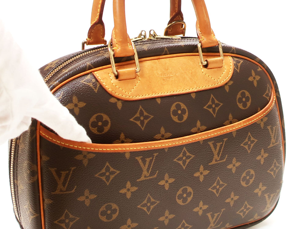 LOUISVUITTON ルイヴィトン　モノグラム　トゥルーヴィル　ハンドバッグボストンバッグ