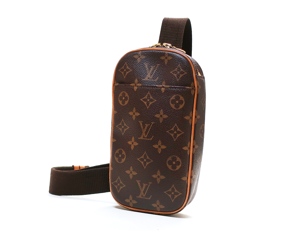 断捨離のため出品しますLOUIS VUITTON　モノグラムポシェットガンジュ