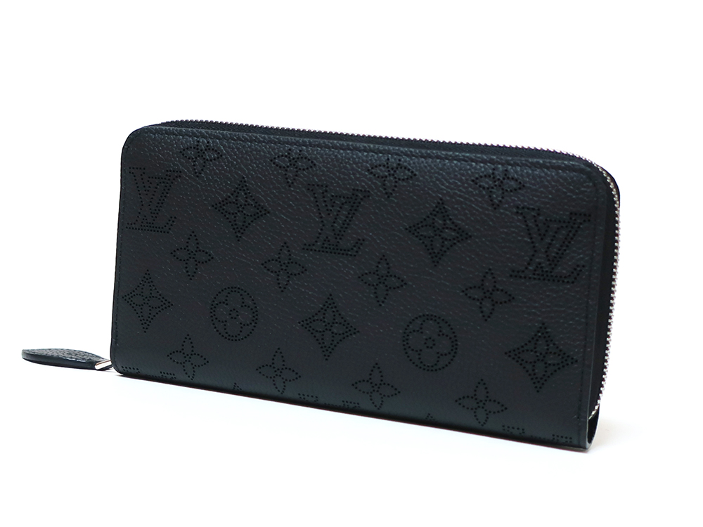 あくまでも中古品になりますのでLOUIS VUITTON マヒナ　ジッピーウォレット　M61867 美品