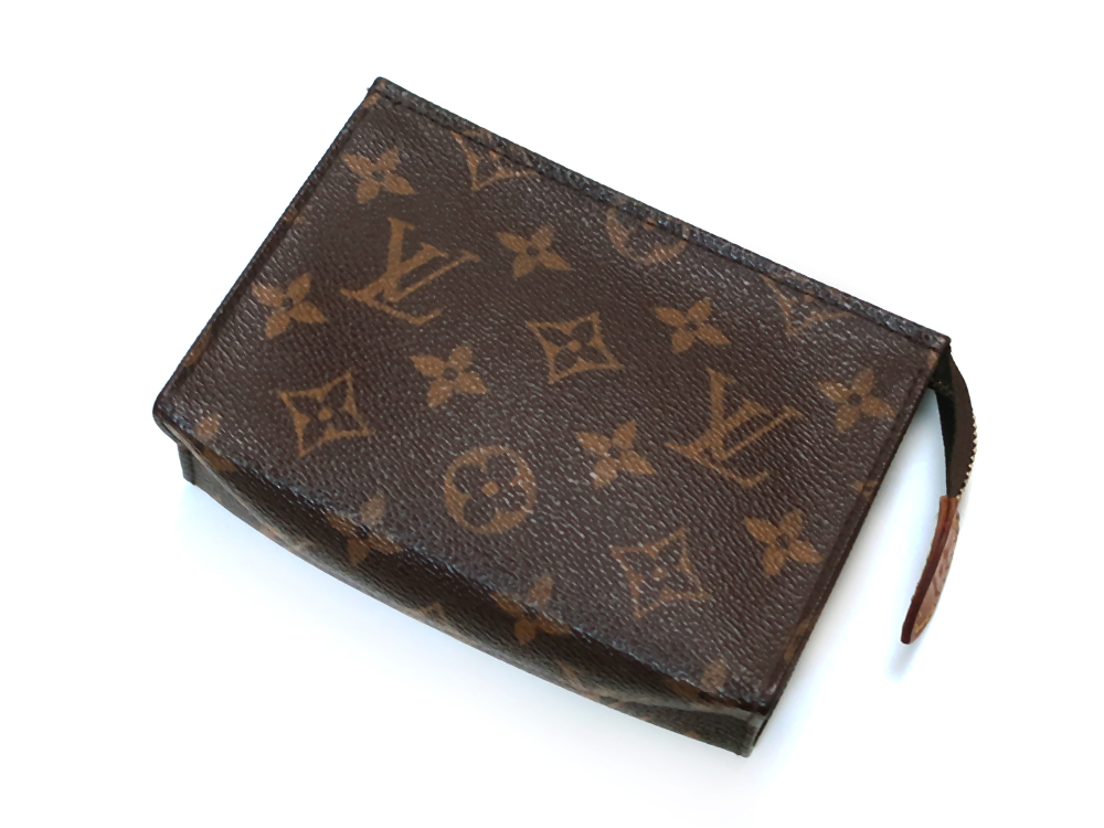 初売り】 LOUIS VUITTON ポッシュトワレット15 モノグラム ポーチ 