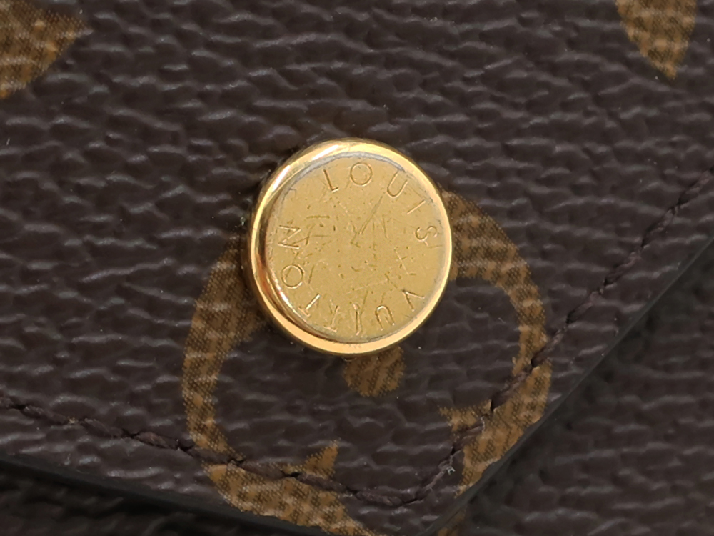 ルイヴィトン モノグラム ポルトフォイユ・ヴィクトリーヌ 財布 M62472 RFID 外側ダメージ02