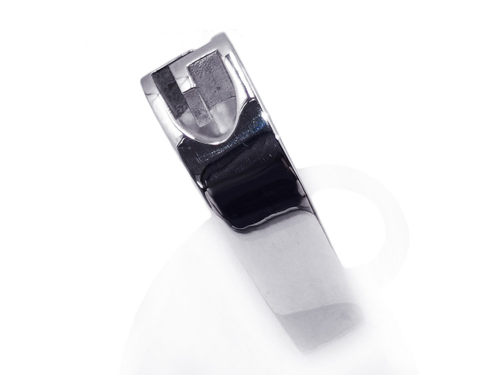 グッチ GGロゴ カットアウト リング Ag925 スターリングシルバー ‎130552 J8400 8106 側面01