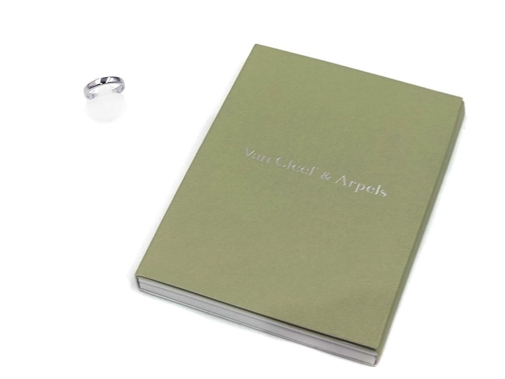 ヴァン クリーフ＆アーペル トゥージュール マリッジリング プラチナ VCARA892 55号 4mm 付属品