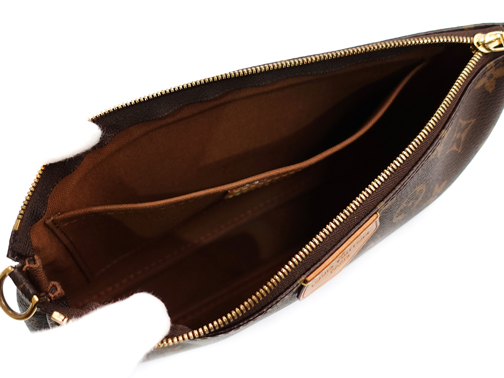 ルイヴィトン モノグラム ミュルティ・ポシェット・アクセソワール M44840 RFID オープンポケット