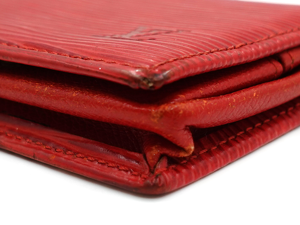 ルイヴィトン エピ ポルト モネ・ボワット カスティリアンレッド コインケース M63697 MI1917 外側ダメージ01