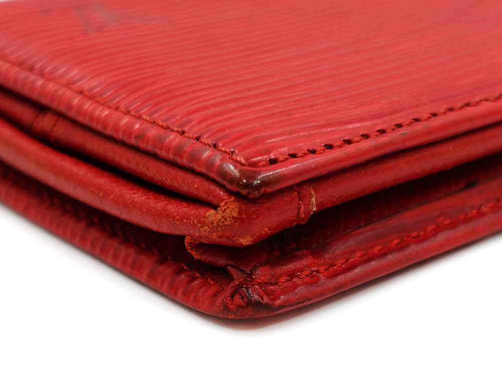 ルイヴィトン エピ ポルト モネ・ボワット カスティリアンレッド コインケース M63697 MI1917 外側ダメージ02