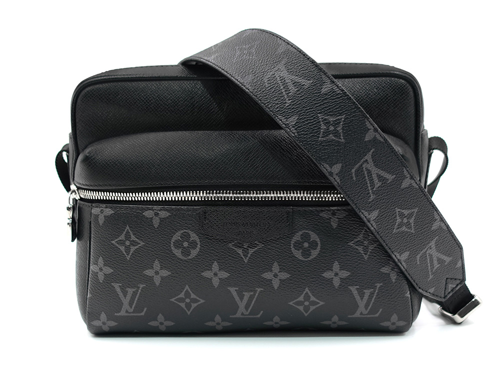 ルイヴィトン タイガラマ アウトドア・メッセンジャーPM ノワール M30233 RFID 正面01