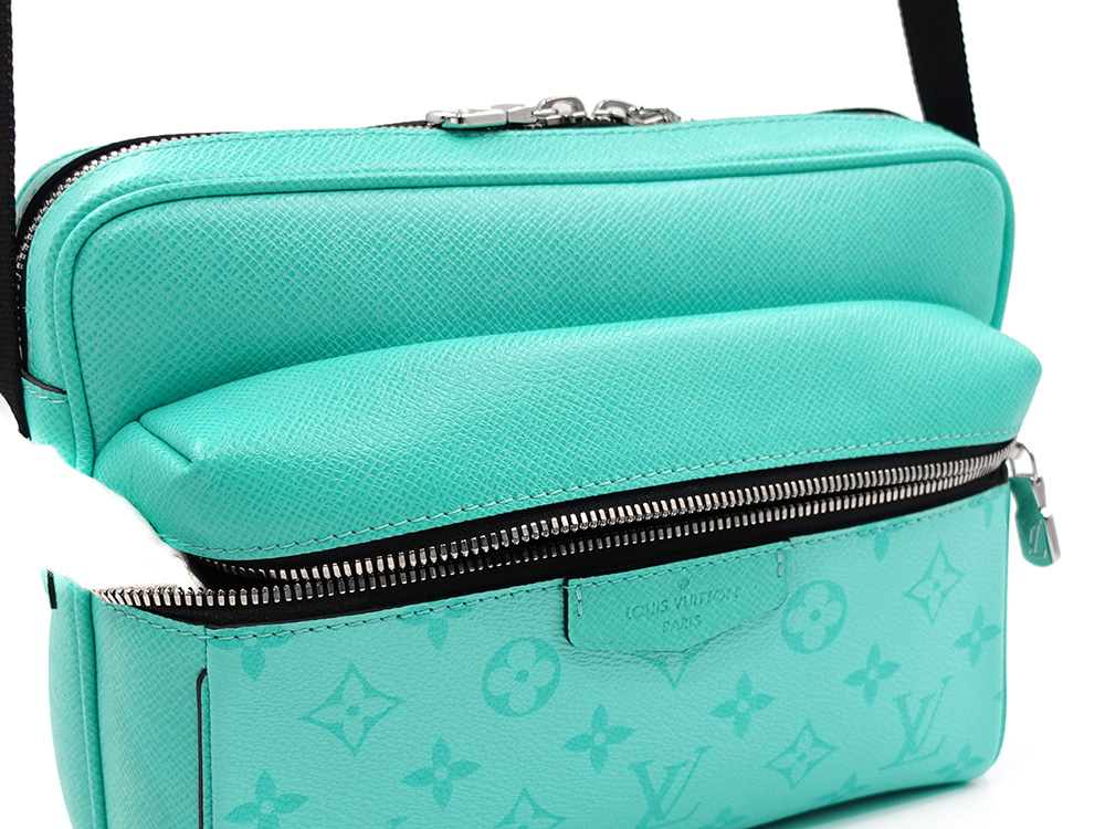 ルイヴィトン タイガラマ アウトドア・メッセンジャーPM マイアミグリーン M30875 RFID 正面ファスナーポケット