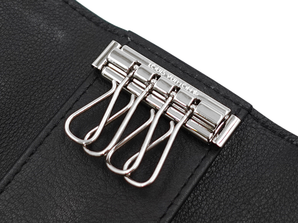 ルイヴィトン マヒナ ミュルティクレ4 ノワール キーケース4連 M64054 TN3148 金具