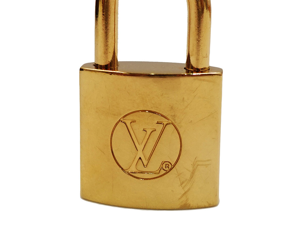 ルイヴィトン モノグラム リボリーPM M44543 RFID ダメージ02