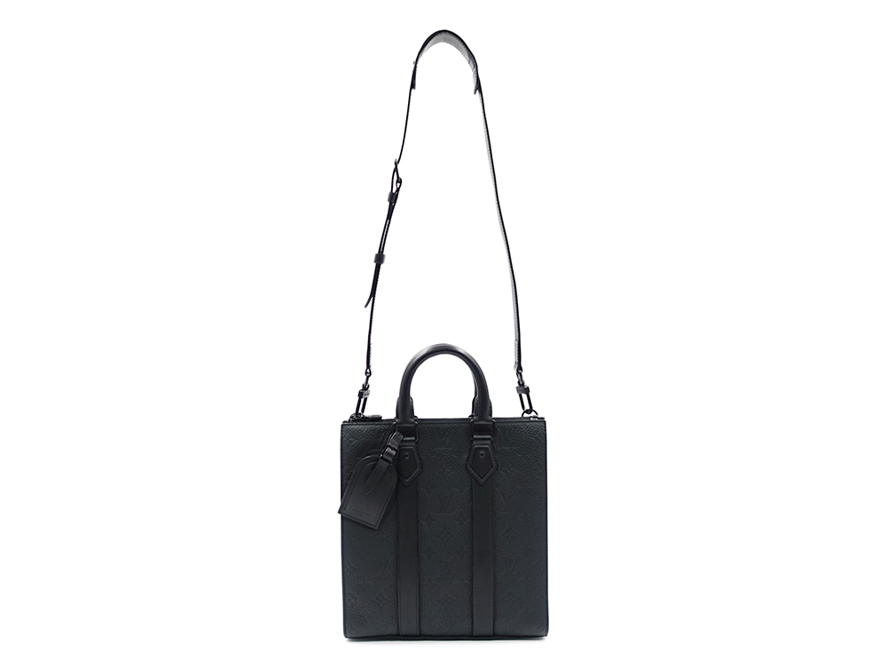 ルイヴィトン モノグラム ･トリヨン サックプラ・クロス ノワール M21884 RFID 正面02