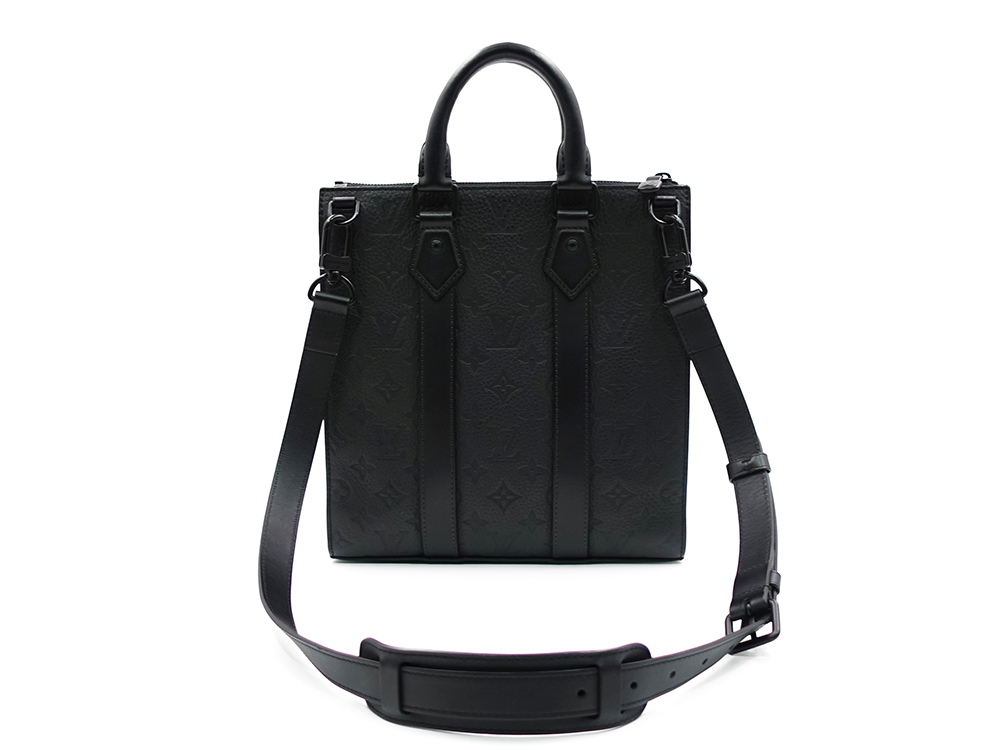 ルイヴィトン モノグラム ･トリヨン サックプラ・クロス ノワール M21884 RFID 背面