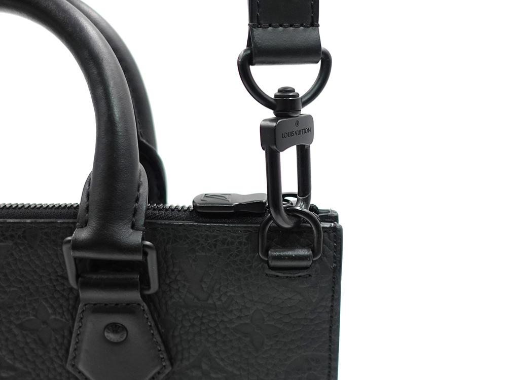 ルイヴィトン モノグラム ･トリヨン サックプラ・クロス ノワール M21884 RFID 金具02