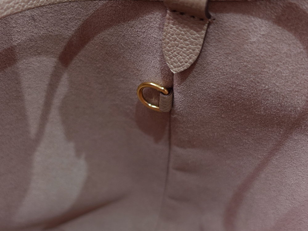 ルイヴィトン モノグラム・アンプラント ネオノエMM トゥルトレール クレーム M45555 RFID ポーチ無