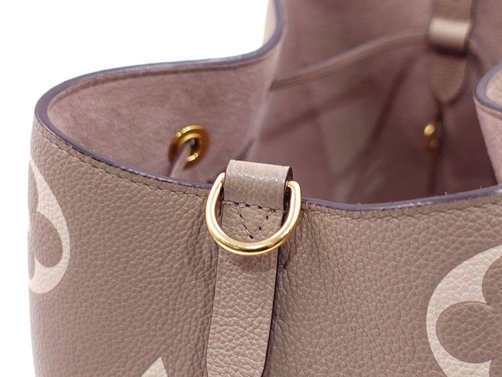 ルイヴィトン モノグラム・アンプラント ネオノエMM トゥルトレール クレーム M45555 RFID 金具01