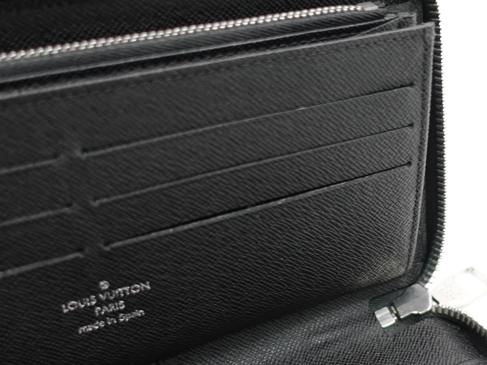 ルイヴィトン ダミエ グラフィット ジッピー・オーガナイザー 長財布 N63077 CA4144 内側ダメージ01
