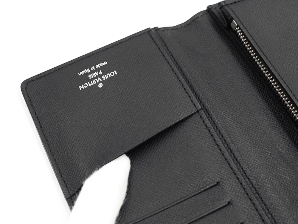 ルイヴィトン ダミエ グラフィット ポルトフォイユ・ブラザ 長財布 N62665 CA2138 その他ポケット