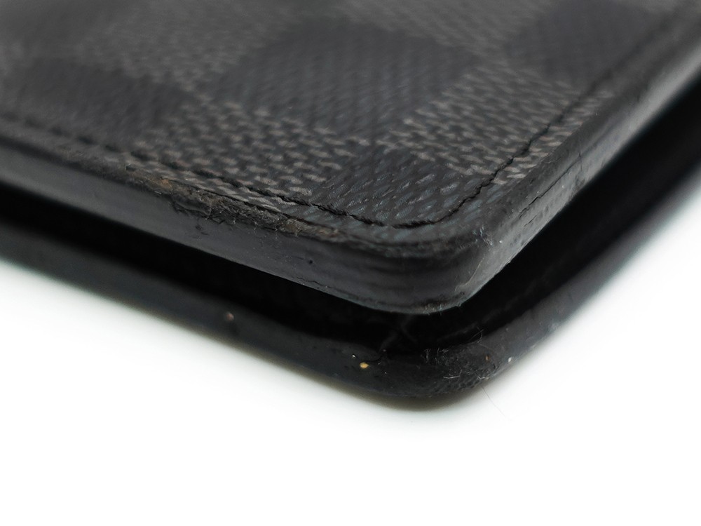 ルイヴィトン ダミエ グラフィット ポルトフォイユ・ブラザ 長財布 N62665 CA2138 外側ダメージ03