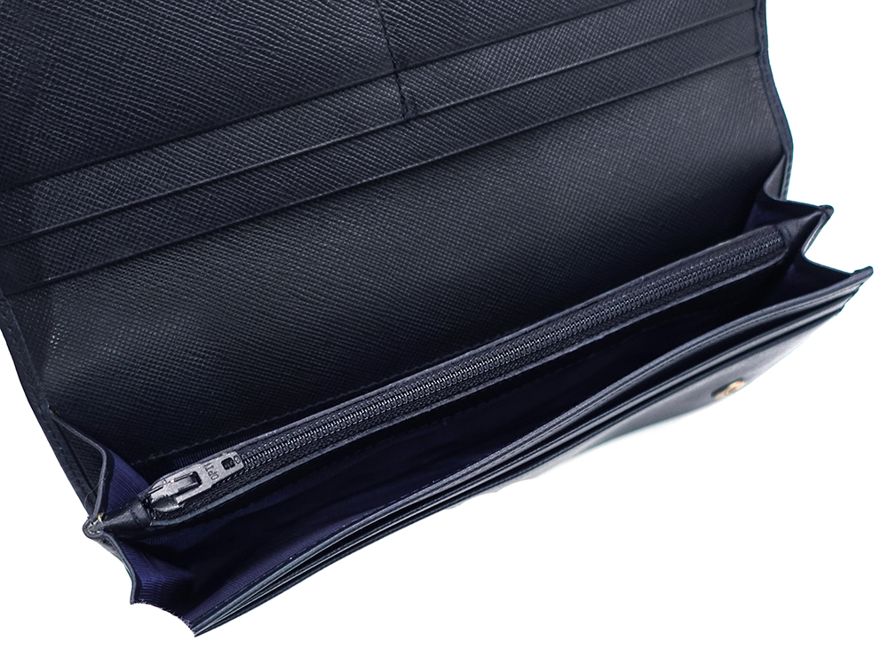 プラダ サフィアーノ 二つ折り 長財布 ブルー M201A 内面