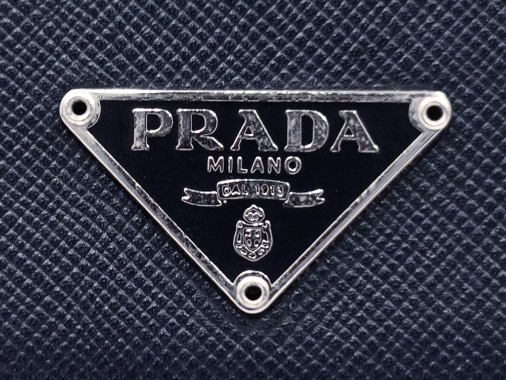 プラダ サフィアーノ 二つ折り 長財布 ブルー M201A ダメージ