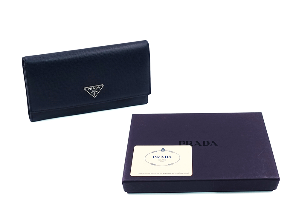 プラダ サフィアーノ 二つ折り 長財布 ブルー M201A 付属品