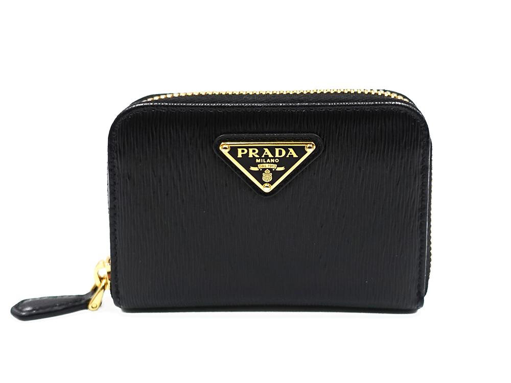 プラダ ヴィッテロ コインケース ネロ 1MM268 正面